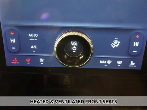Used 2025 Ford Mustang Mach-E Premium RWD image 9