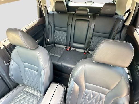 Used 2022 Nissan Rogue Platinum w/ Head-Up Display Package image 22