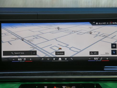 Used 2025 BMW i7 M70 w/ Executive Package image 11