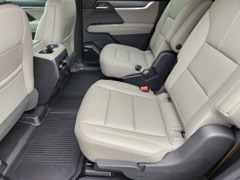 New 2026 GMC Acadia Elevation w/ Elevation Premium Package image 34