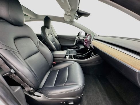 Used 2018 Tesla Model 3 RWD image 19