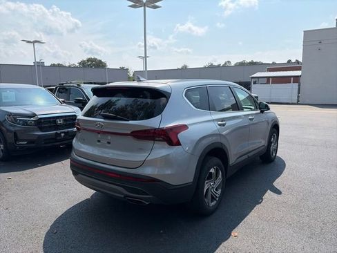 Used 2023 Hyundai Santa Fe SE AWD/4WD image 5