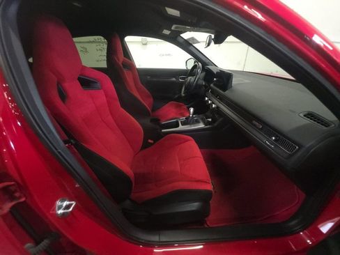 Used 2023 Honda Civic Type R image 7