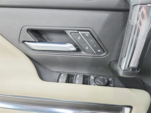 New 2026 GMC Hummer EV 4x4 Crew Cab image 34