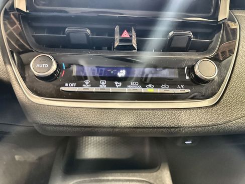 Used 2024 Toyota Corolla LE image 24