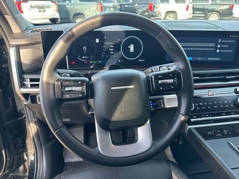 Used 2024 Hyundai Santa Fe Limited image 12