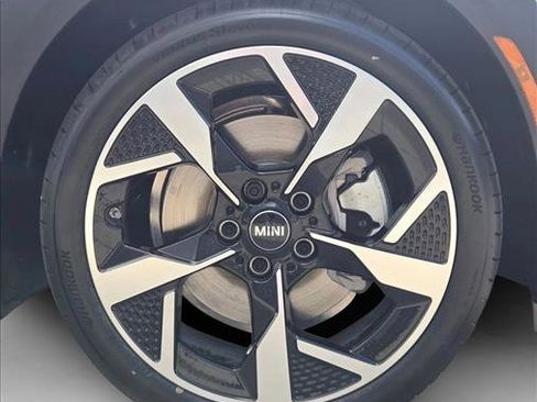 New 2026 MINI Cooper S image 17