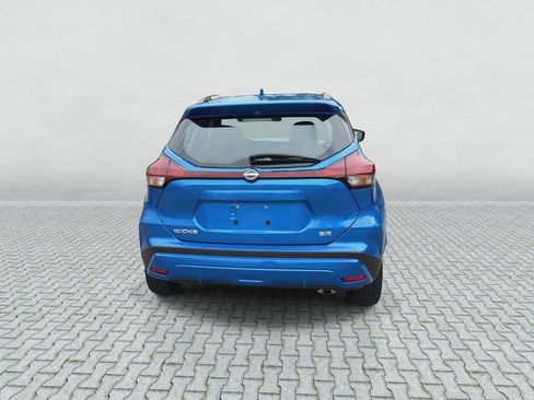 Used 2024 Nissan Kicks SR FWD image 7