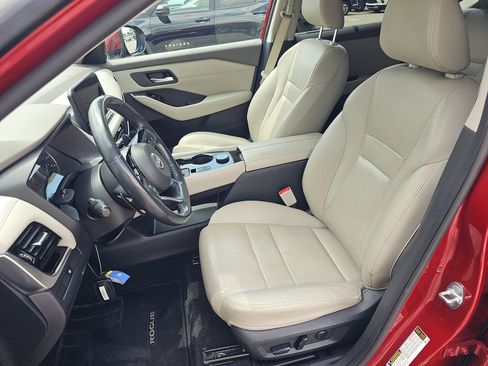 Used 2023 Nissan Rogue SL w/ SL Premium Package AWD/4WD image 10