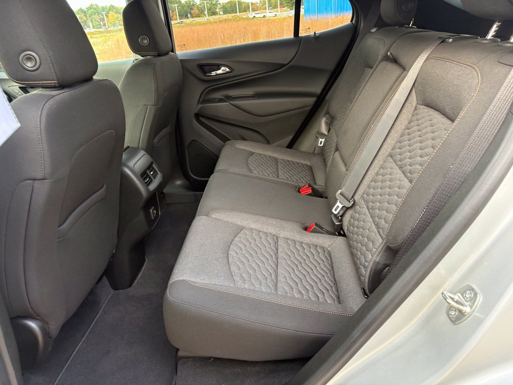 Used 2019 Chevrolet Equinox LT AWD/4WD image 39