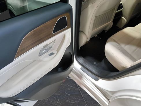 Used 2025 Mercedes-Benz GLE 450 4MATIC Coupe w/ Night Package image 34