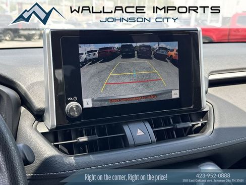 Used 2023 Toyota RAV4 LE FWD image 23