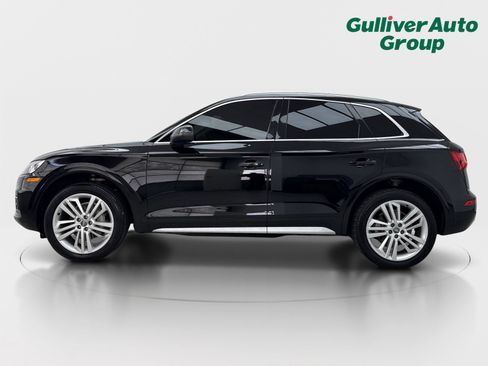 Used 2018 Audi Q5 2.0T Premium Plus w/ Premium Plus Package AWD/4WD image 3