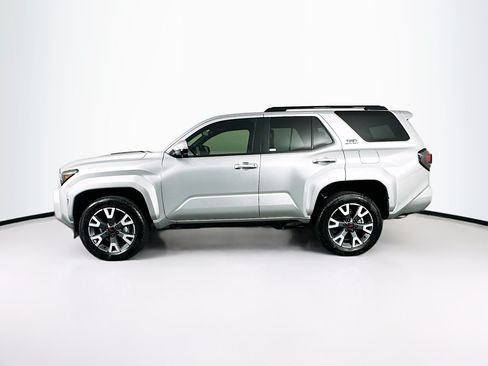 Used 2026 Toyota 4Runner TRD Sport Premium AWD/4WD image 4