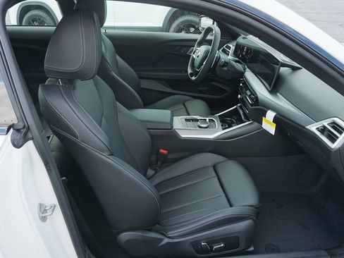 New 2025 BMW 230i xDrive Coupe w/ Convenience Package image 8