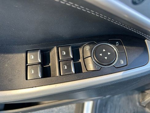 Used 2021 Ford Explorer Limited w/ Hybrid Equipment Group 310A image 18