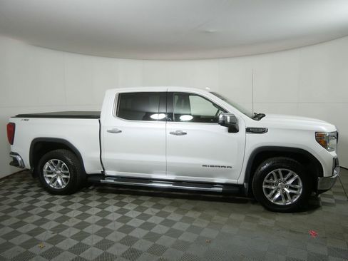 Used 2021 GMC Sierra 1500 SLT image 2