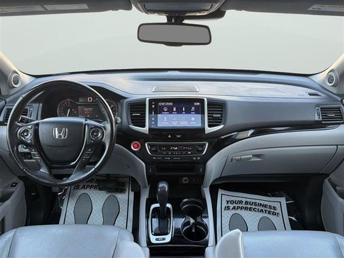Used 2017 Honda Ridgeline RTL-E image 18