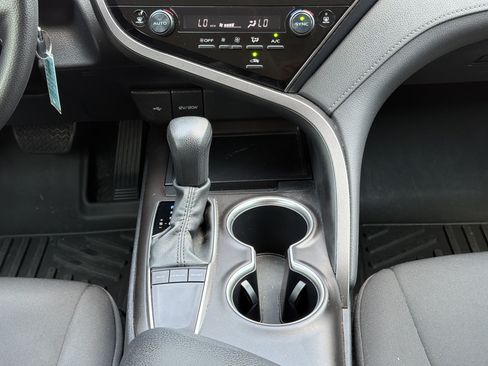Used 2024 Toyota Camry LE FWD image 6