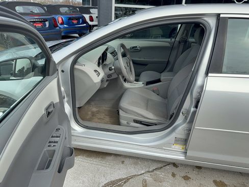 Used 2012 Chevrolet Malibu LS w/ LS Uplevel Package image 5