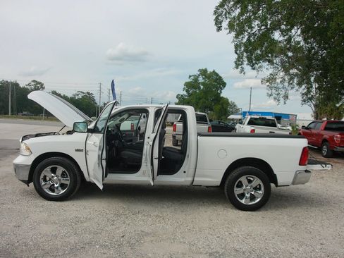 Used 2016 RAM 1500 Big Horn AWD/4WD image 9