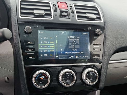 Used 2018 Subaru Forester 2.5i Limited w/ Popular Package #3B image 18