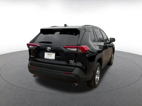 Used 2025 Toyota RAV4 XLE image 15