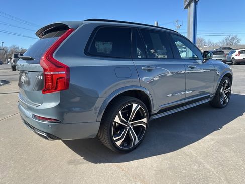 Used 2020 Volvo XC90 T6 R-Design w/ Protection Package Premier image 5