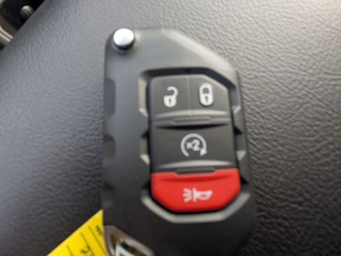 Used 2025 Jeep Wrangler Unlimited Sport AWD/4WD image 35