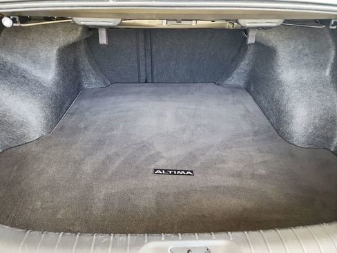 Used 2025 Nissan Altima 2.5 SV image 21