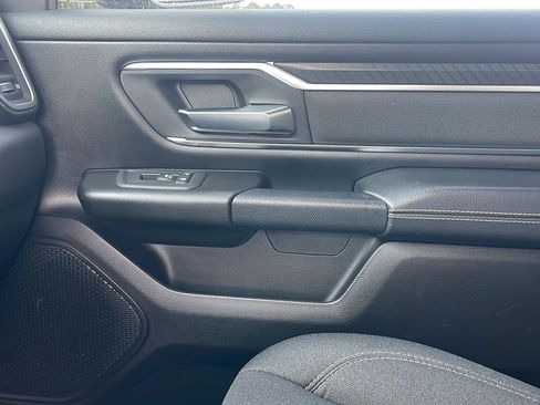Used 2025 RAM 1500 Big Horn RWD image 27