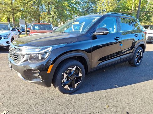 New 2026 Kia Seltos EX image 3