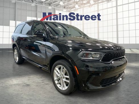 Used 2024 Dodge Durango GT image 7
