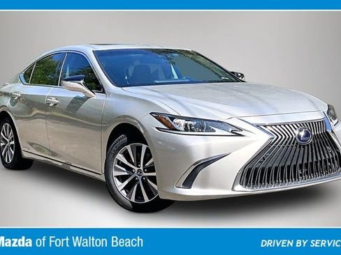 Used 2021 Lexus ES 300h w/ Premium Package FWD image 1