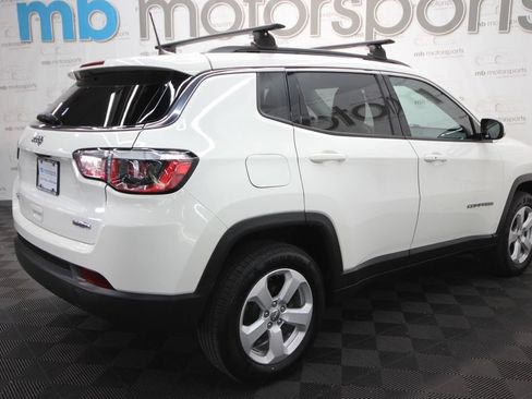 Used 2020 Jeep Compass Latitude AWD/4WD image 8