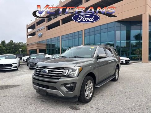 Used 2019 Ford Expedition XLT w/ Equipment Group 202A RWD image 1
