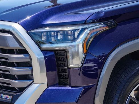 Used 2023 Toyota Tundra Limited AWD/4WD image 34