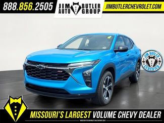 Used 2026 Chevrolet Trax RS FWD video 1