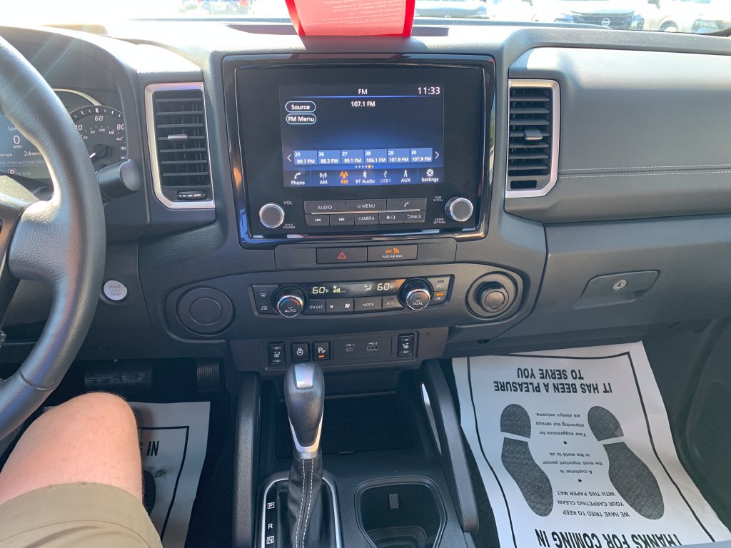 Certified 2022 Nissan Frontier SV RWD image 12