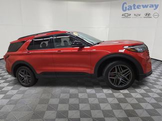 Used 2025 Ford Explorer ST-Line w/ ST-Line Street Pack AWD/4WD 360° Tour