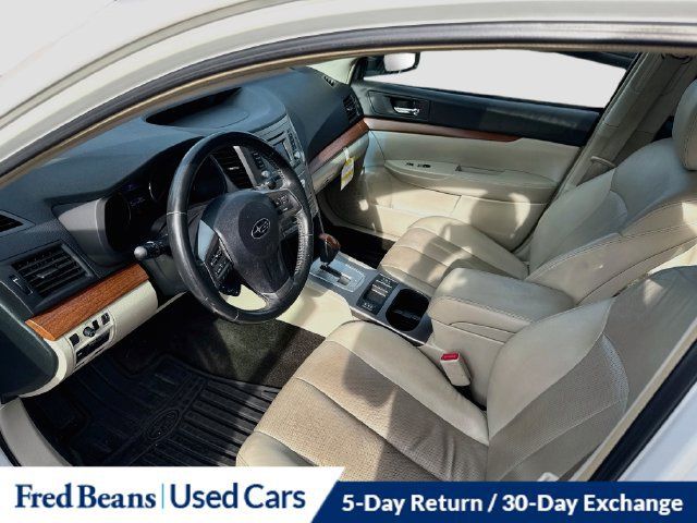 Used 2014 Subaru Outback 2.5i Limited w/ Moonroof Package AWD/4WD image 29