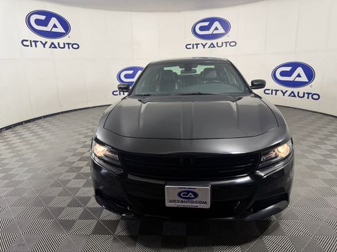 Used 2021 Dodge Charger SXT w/ Leather Interior Group image 3