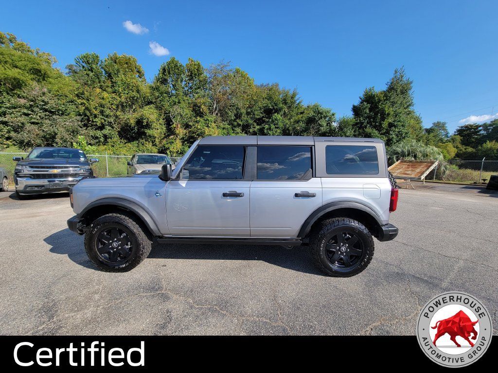 Certified 2024 Ford Bronco Black Diamond AWD/4WD image 3