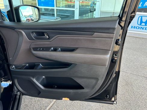 Used 2018 Honda Odyssey EX-L image 28