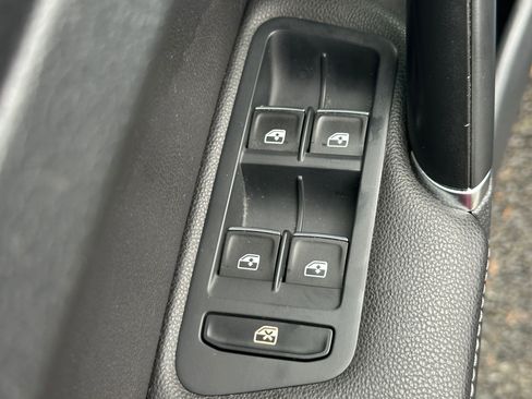 Used 2017 Volkswagen Golf Alltrack SE image 21