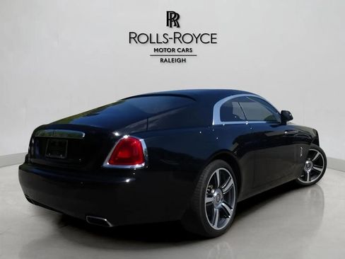 Used 2017 Rolls-Royce Wraith RWD image 3