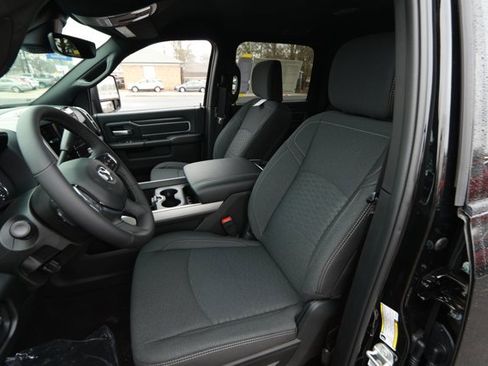 New 2026 RAM 2500 Big Horn AWD/4WD image 23