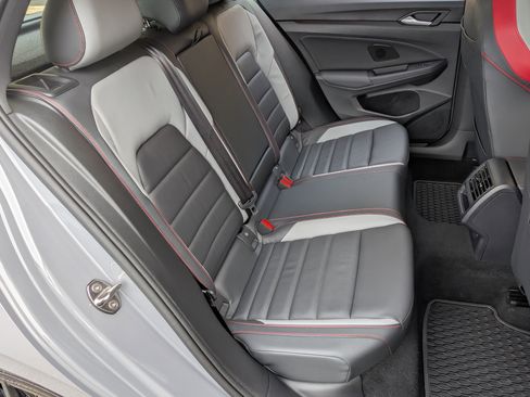 Used 2024 Volkswagen GTI SE image 20