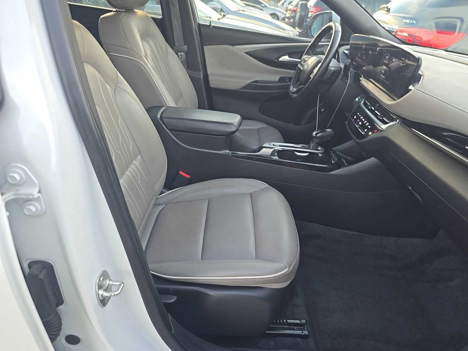 Used 2024 Buick Envista Avenir FWD image 13