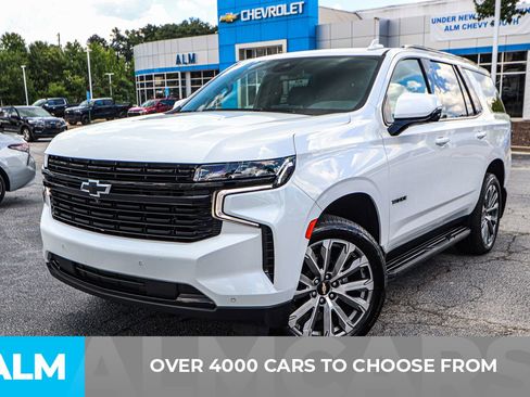 Used 2024 Chevrolet Tahoe RST image 3